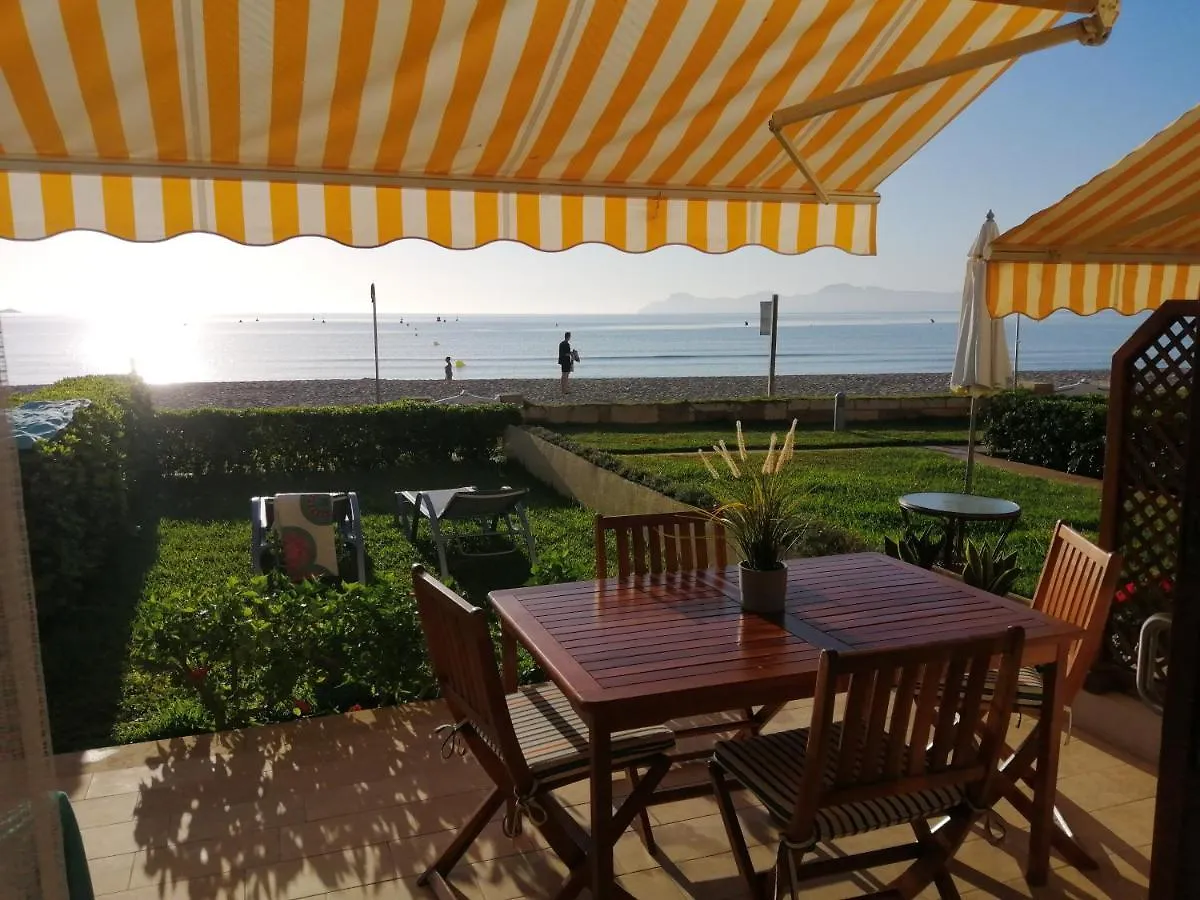 Apt Playa De Muro Ca N Ines - 1ª Linea De Playa Apartment Port de Alcudia